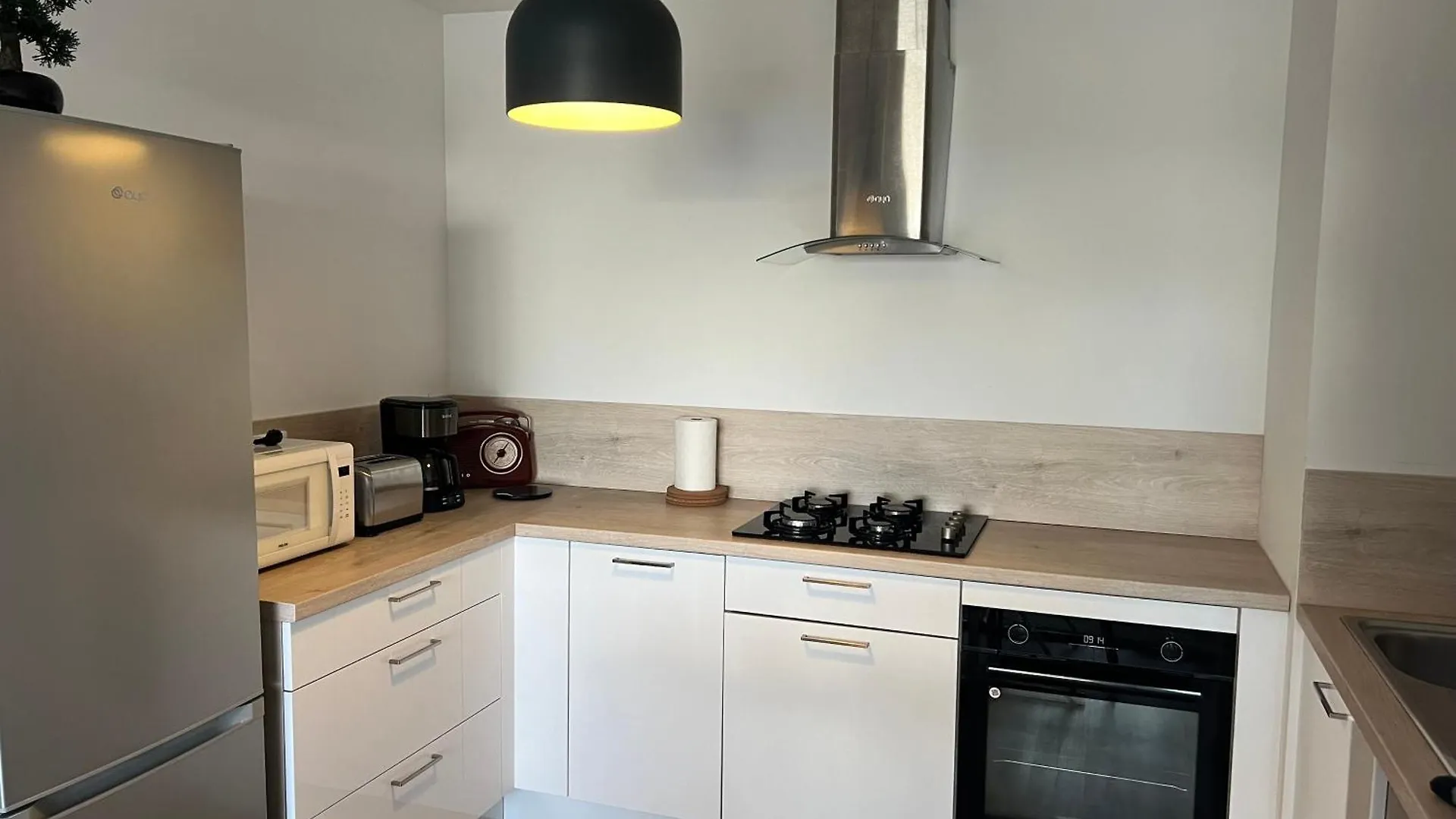 Le Lanroz Beau T2 Dans Residence Privee Lambezellec Brest Francie