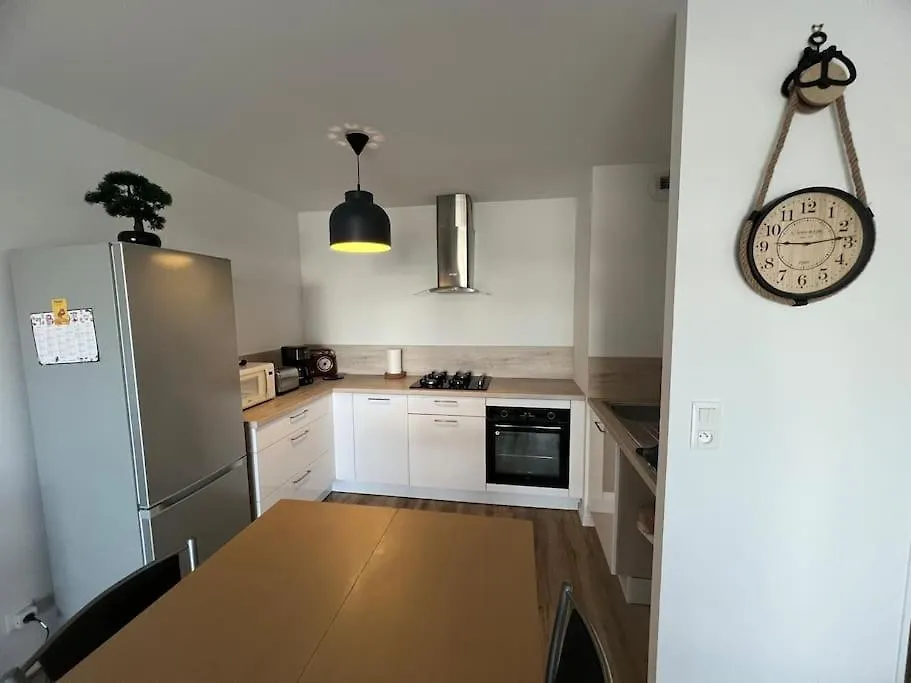Le Lanroz Beau T2 Dans Residence Privee Lambezellec Brest Apartmán